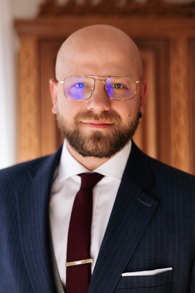 Mateusz Sobierajski - Radca Prawny w Lesznie